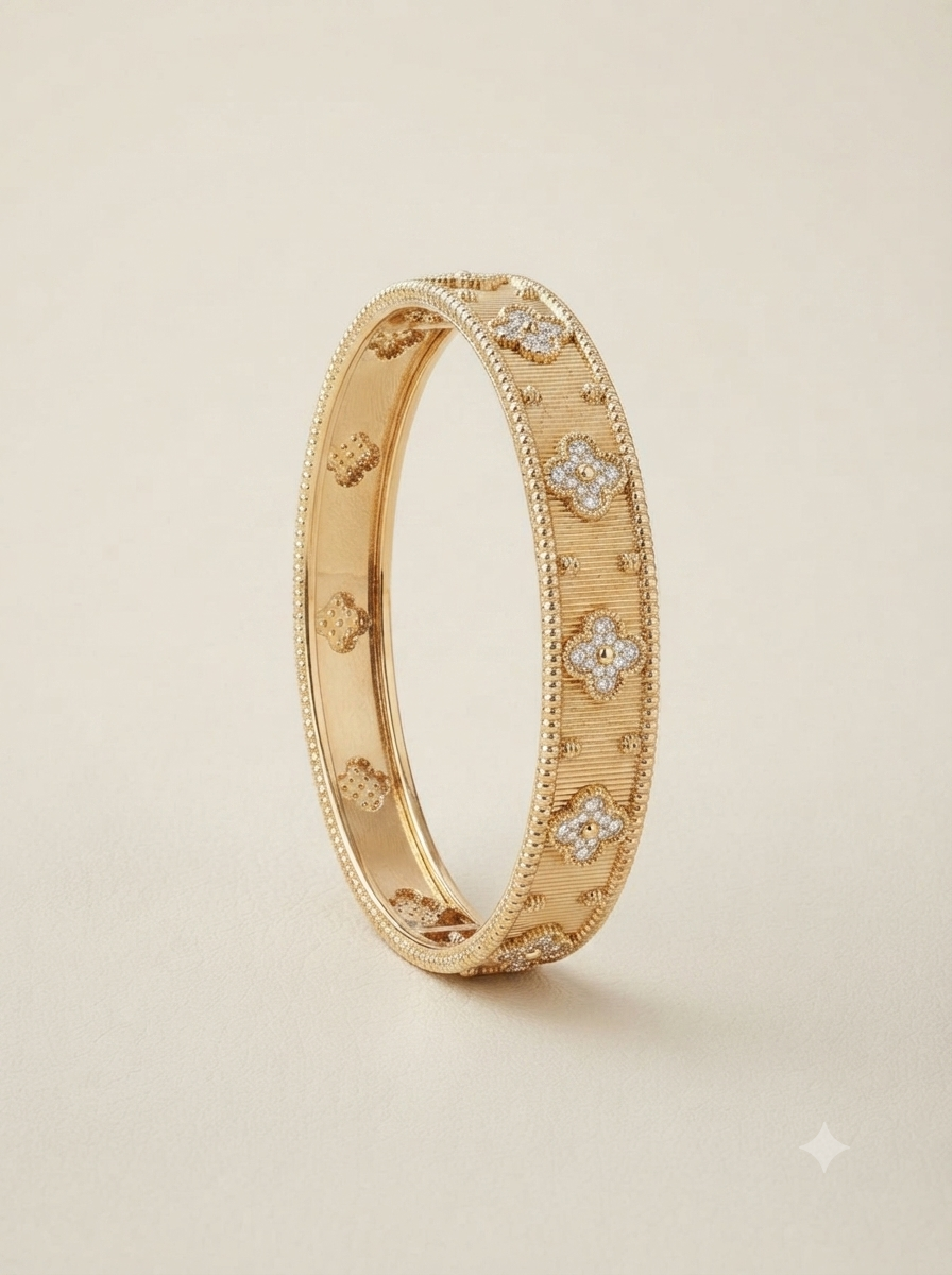 Taşlı Yonca Bracelet